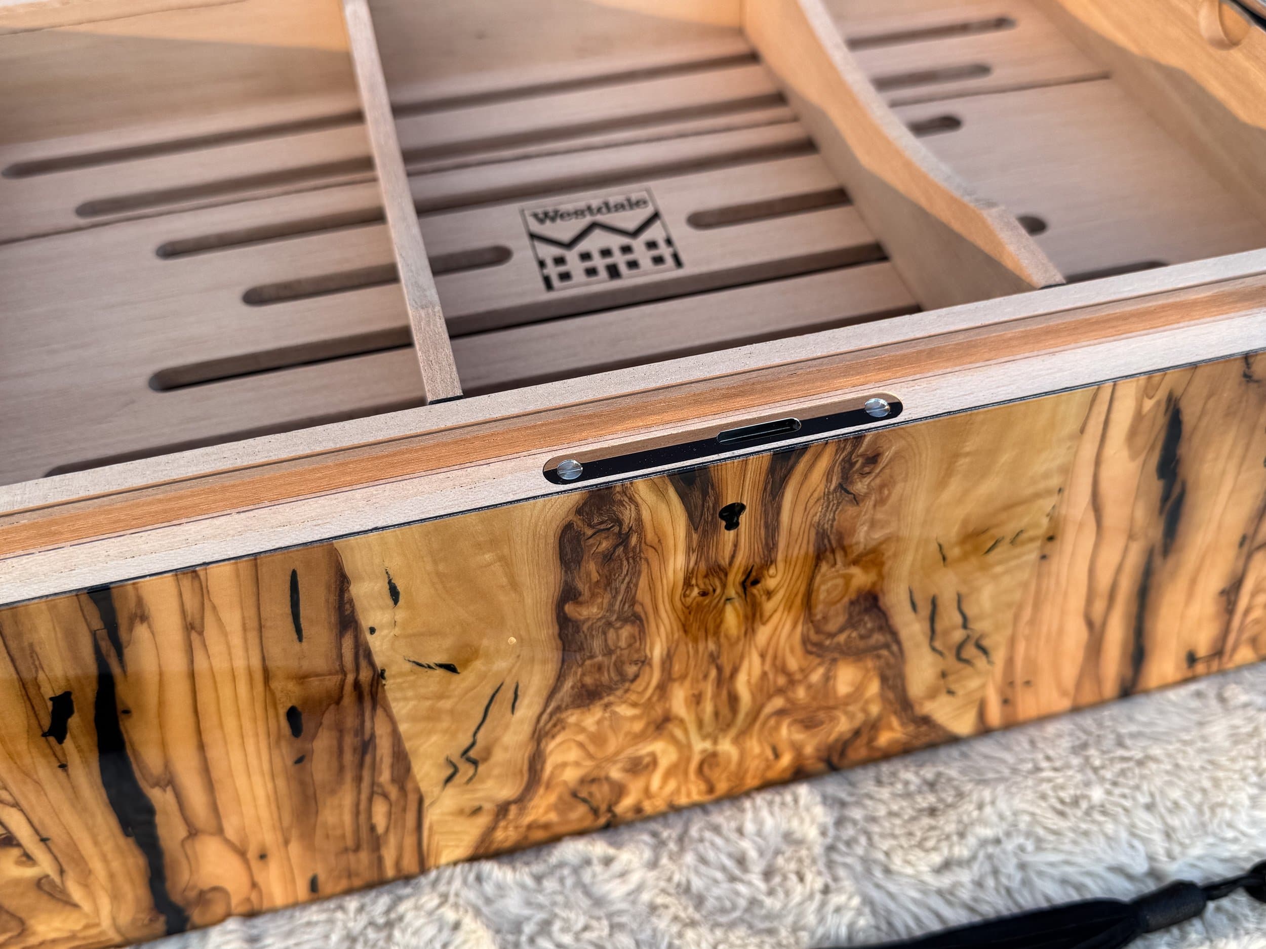 The Bethlehem: centient luxury bethlehem olivewood humidor box lock close up