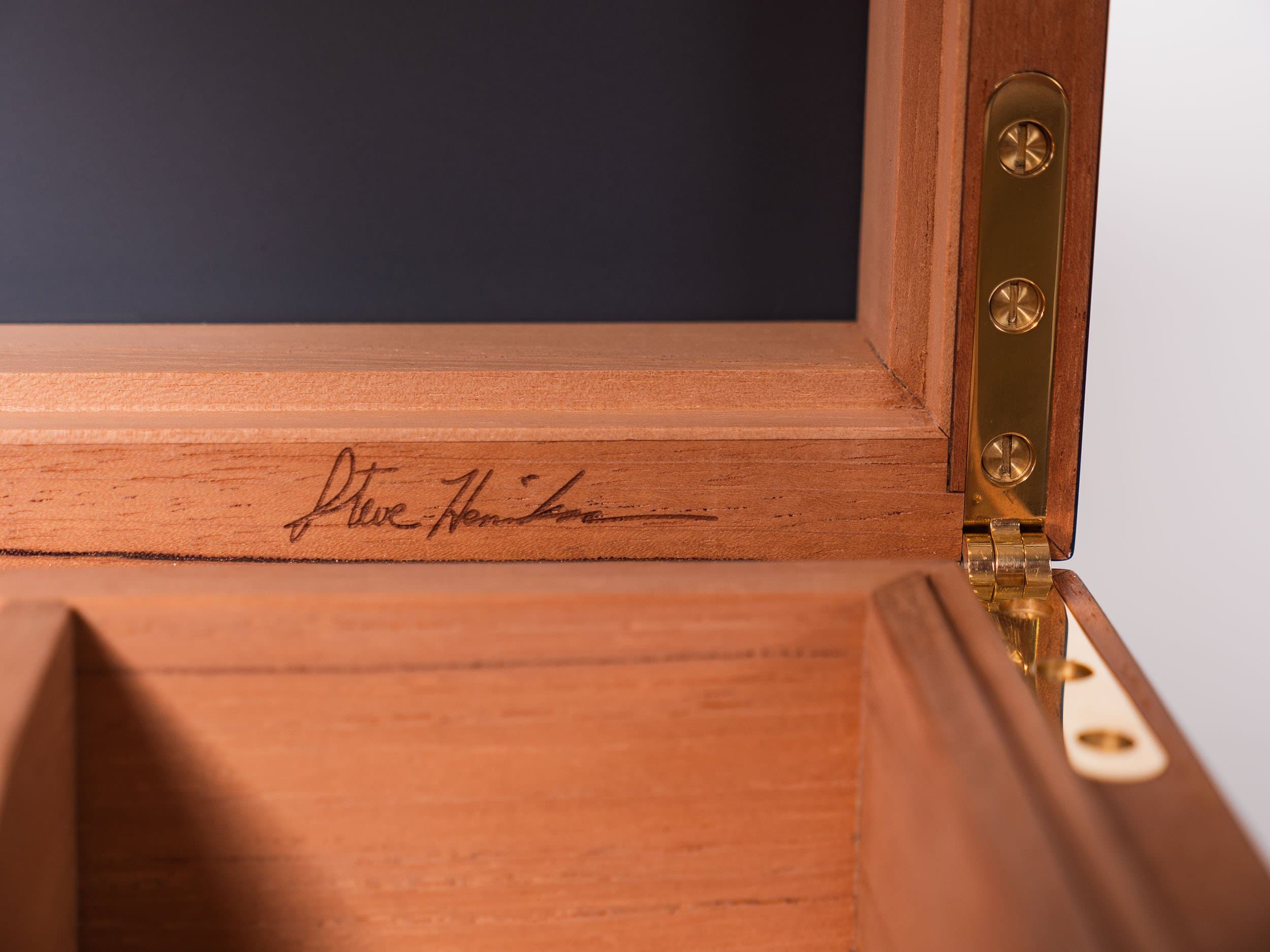 The Umbra: humidor brass hinges polished screws