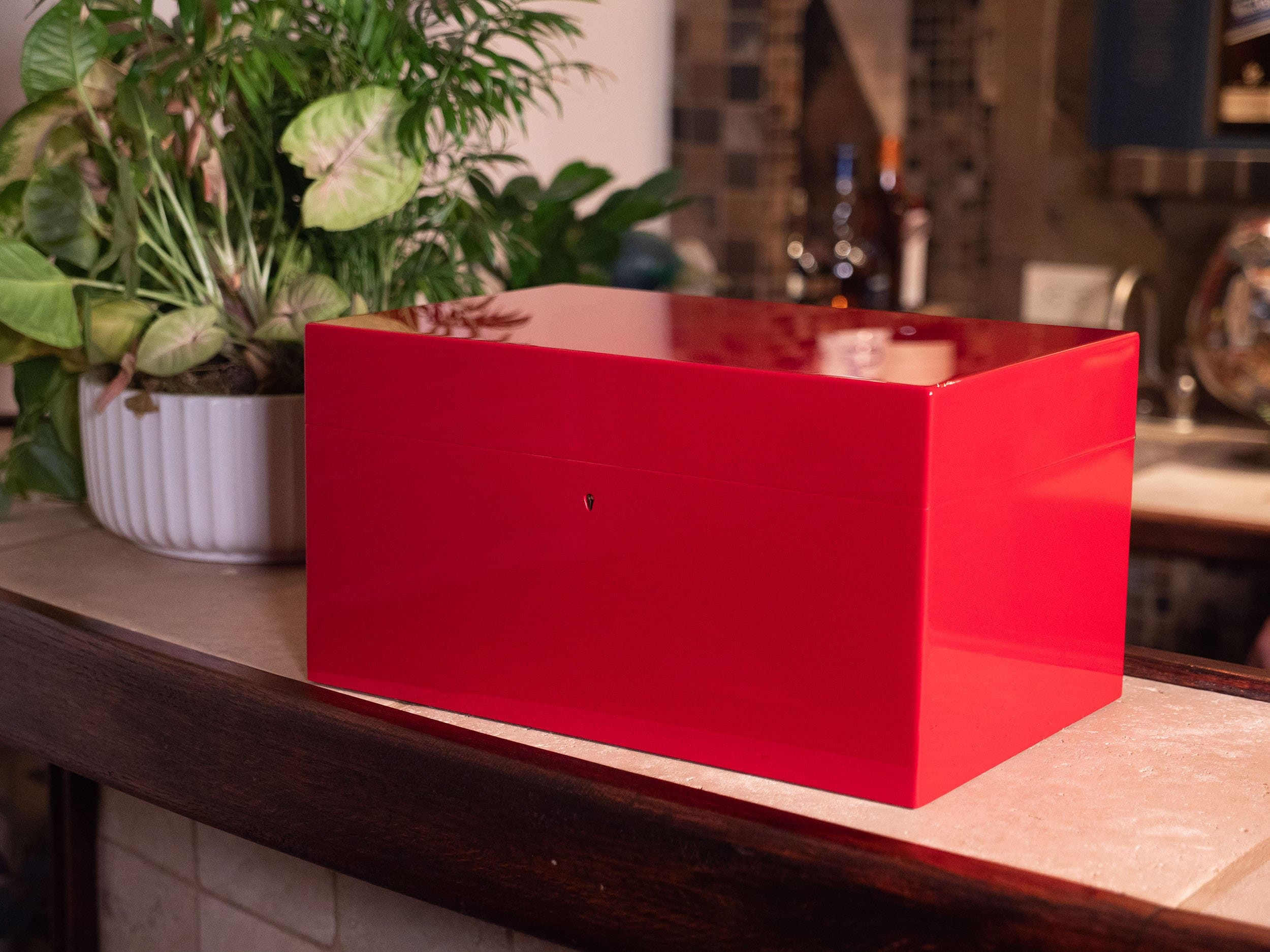 The Vermilion: luxury lifestyle high gloss humidor red