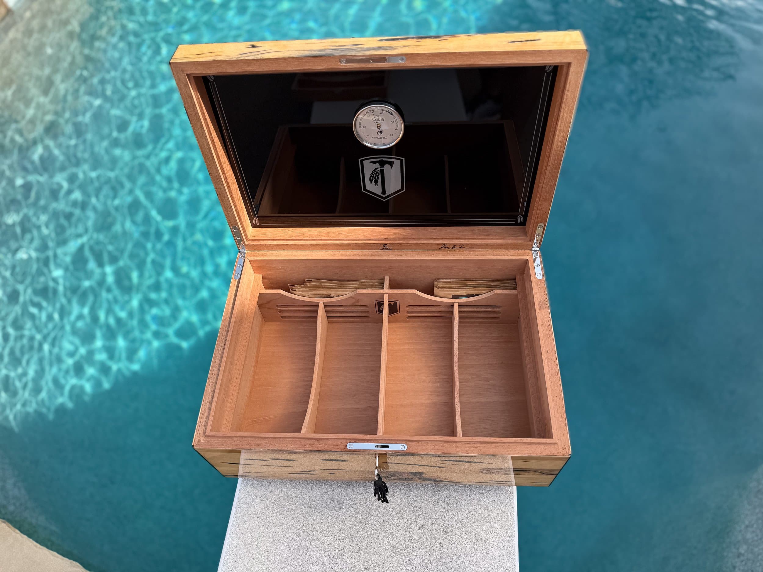 The Cypress — Blackline: centient luxury pecky cypress humidor open top