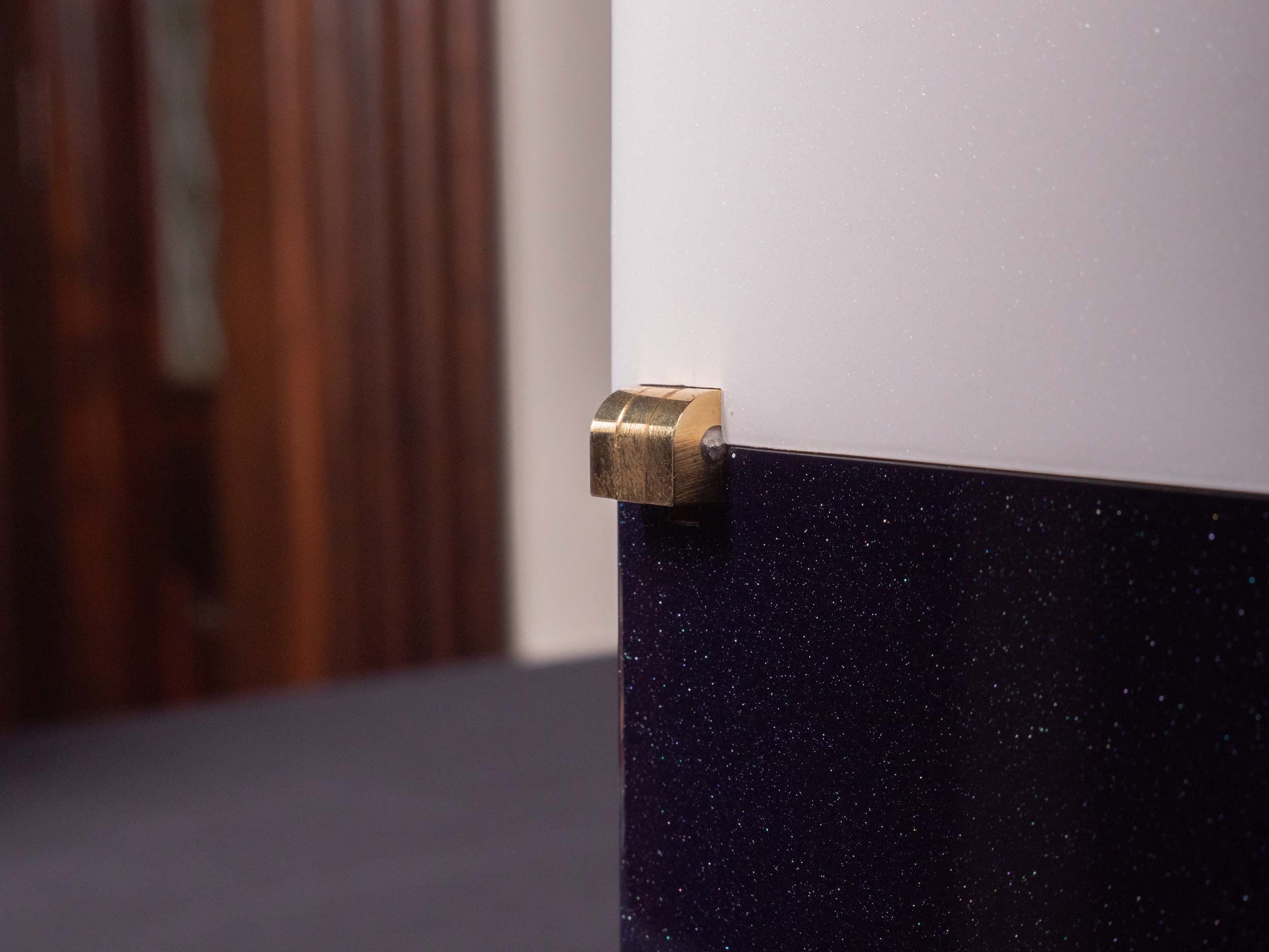 The Opaline: white metallic brass hinge humidor